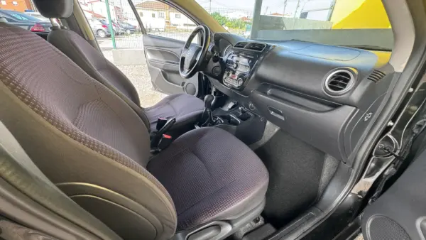 Mitsubishi Space Star 1.2 Intense Connect Edition 20
