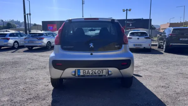 Peugeot 107 1.0 Active 6