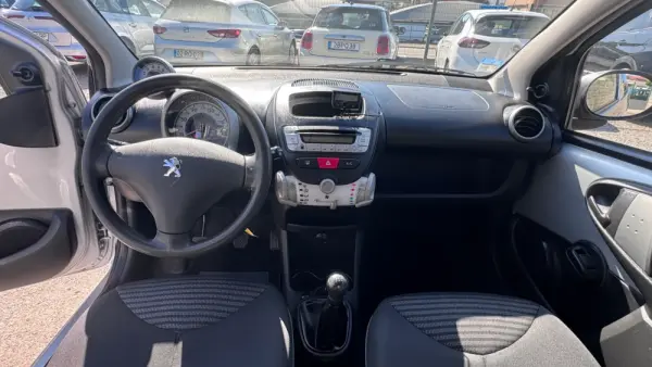Peugeot 107 1.0 Active 12