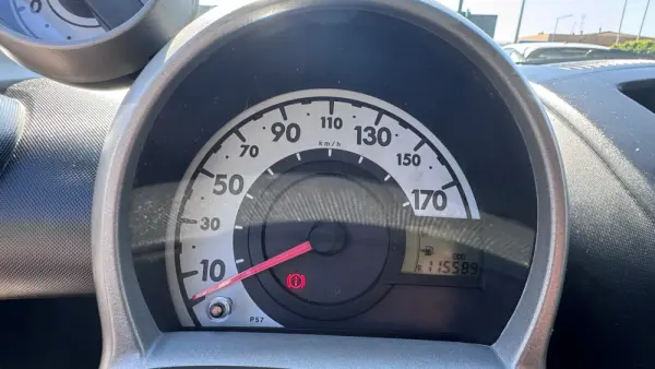 Peugeot 107 1.0 Active 16