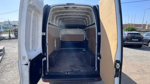 Renault Trafic 1.6 dCi L2H1 1.2T SS 11
