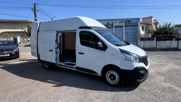 Renault Trafic 1.6 dCi L2H1 1.2T SS 15