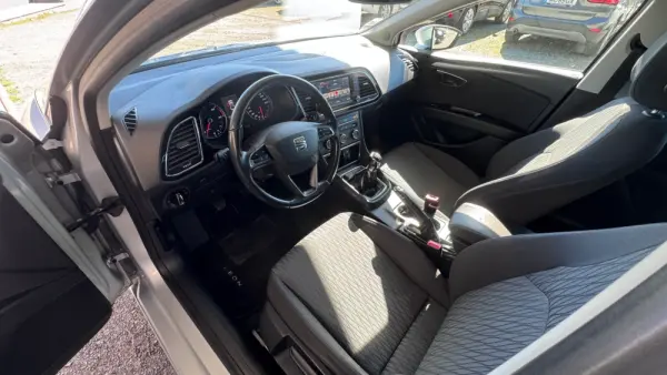 SEAT Leon 1.6 TDI Reference Ecomotive 12