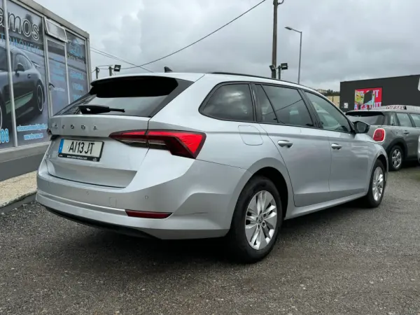 Skoda Octavia Break 2.0 TDI Ambition DSG 9