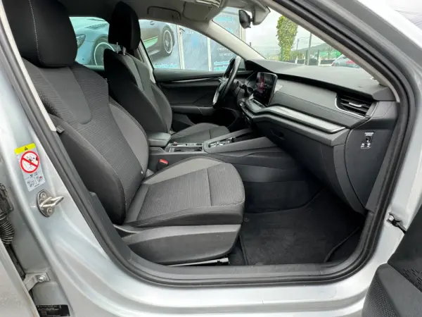 Skoda Octavia Break 2.0 TDI Ambition DSG 21