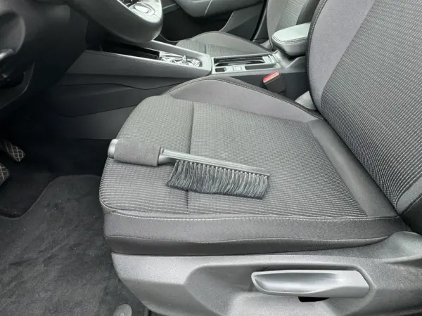 Skoda Octavia Break 2.0 TDI Ambition DSG 31