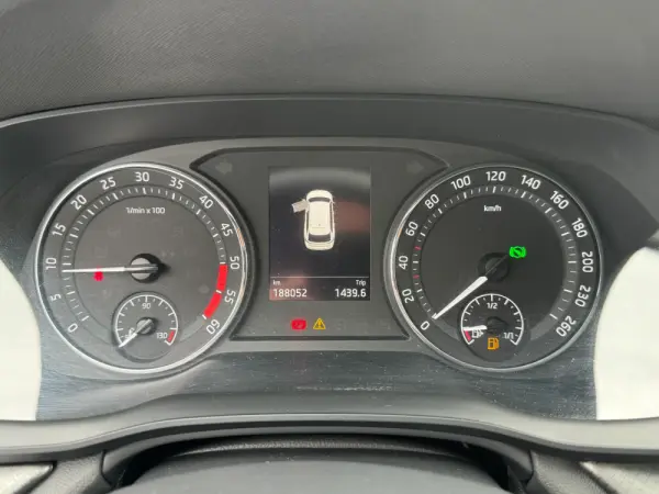 Skoda Octavia Break 2.0 TDI Ambition DSG 33