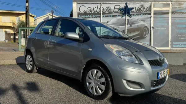 Toyota Yaris 1.0 VVT-i Comfort+AC 11