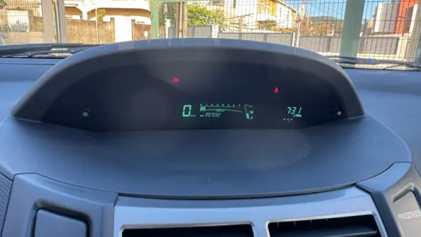 Toyota Yaris 1.0 VVT-i Comfort+AC 30