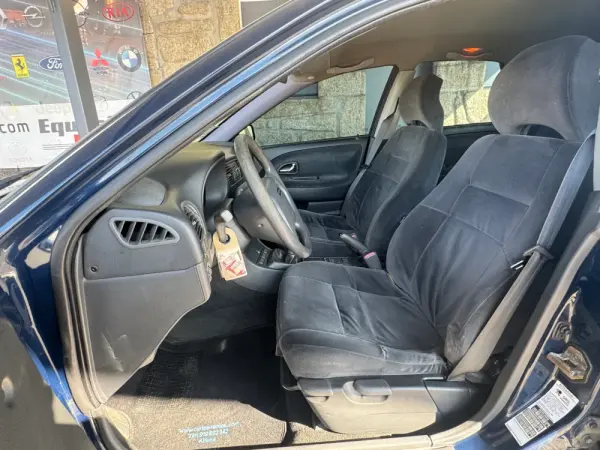 Volvo S40 1.6 9