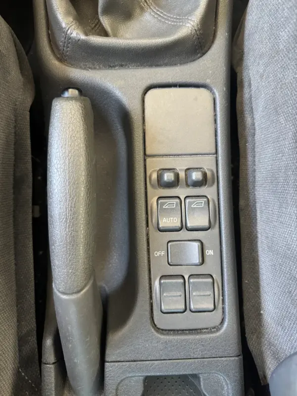 Volvo S40 1.6 24
