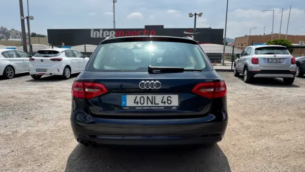 Audi A4 Avant 2.0 TDI multitronic Sport 8