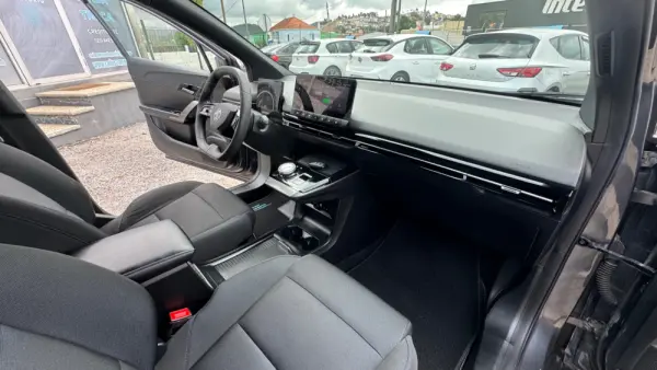 MG MG4 51 kWh Standard 28