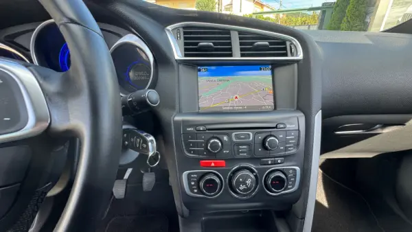Citroen DS4 1.6 e-HDi So Chic 35