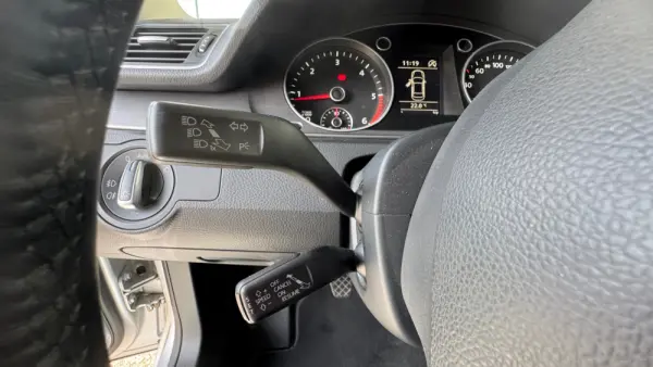 Volkswagen Passat 1.6 TDI BlueMotion 17