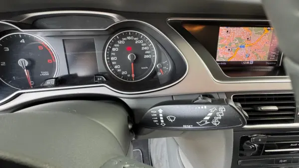Audi A4 Avant 2.0 TDI multitronic Sport 38