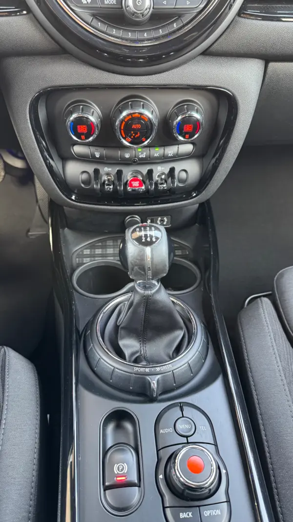 MINI Clubman One D Sport Edition 35