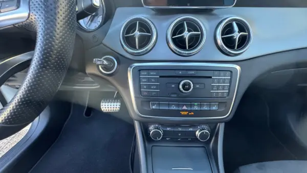 Mercedes-Benz CLA 220 (CDI) d 7G-DCT AMG Line 36