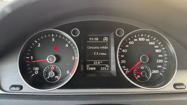 Volkswagen Passat 1.6 TDI BlueMotion 11