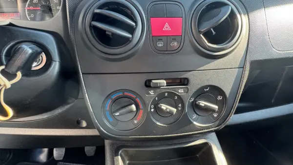 Citroen Nemo 1.3 HDi XTR 26