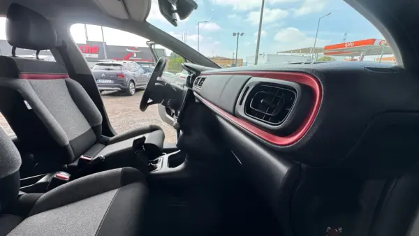 Citroen C3 1.2 PureTech C-Series 28