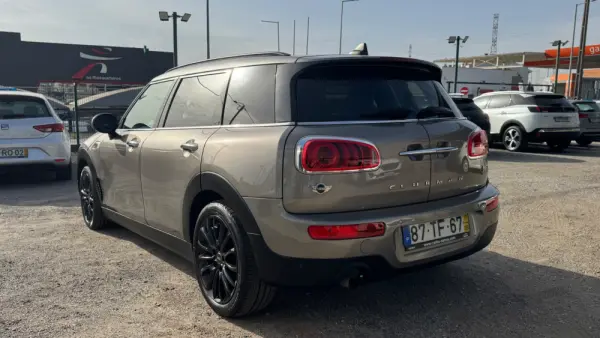 MINI Clubman One D Sport Edition 17