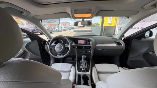 Audi A4 Avant 2.0 TDI multitronic Sport 32