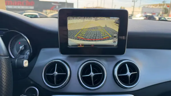 Mercedes-Benz CLA 220 (CDI) d 7G-DCT AMG Line 17