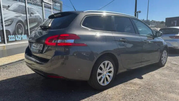 Peugeot 308 SW 1.5 BlueHDi Style 5