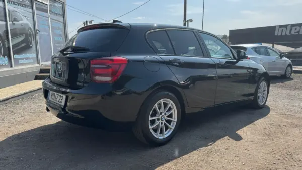 BMW 116 d EDynamics Line Sport 9