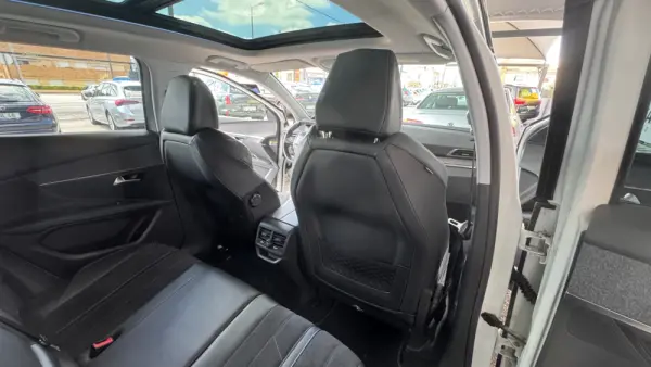 Peugeot 3008 2.0 BlueHDi Allure J18 29