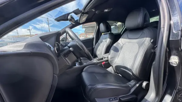 Citroen DS4 1.6 e-HDi So Chic 10