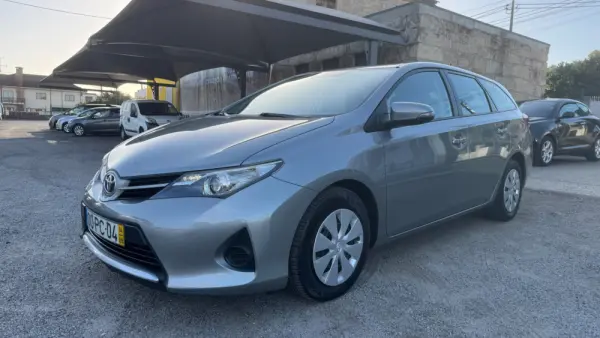 Toyota Auris Touring Sports 1.4 D-4D Active+AC 2