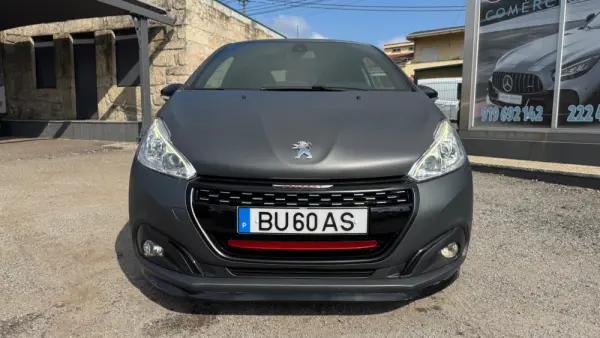 Peugeot 208 1.6 e-THP GTi by Sport 4