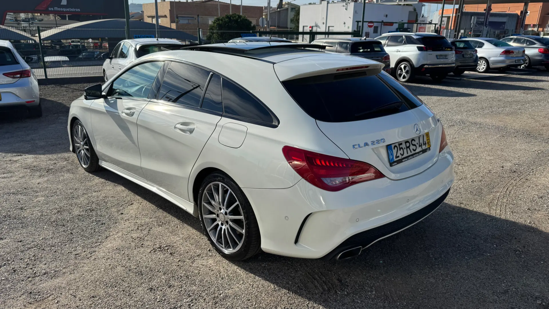 Mercedes-Benz CLA 220 (CDI) d 7G-DCT AMG Line 13