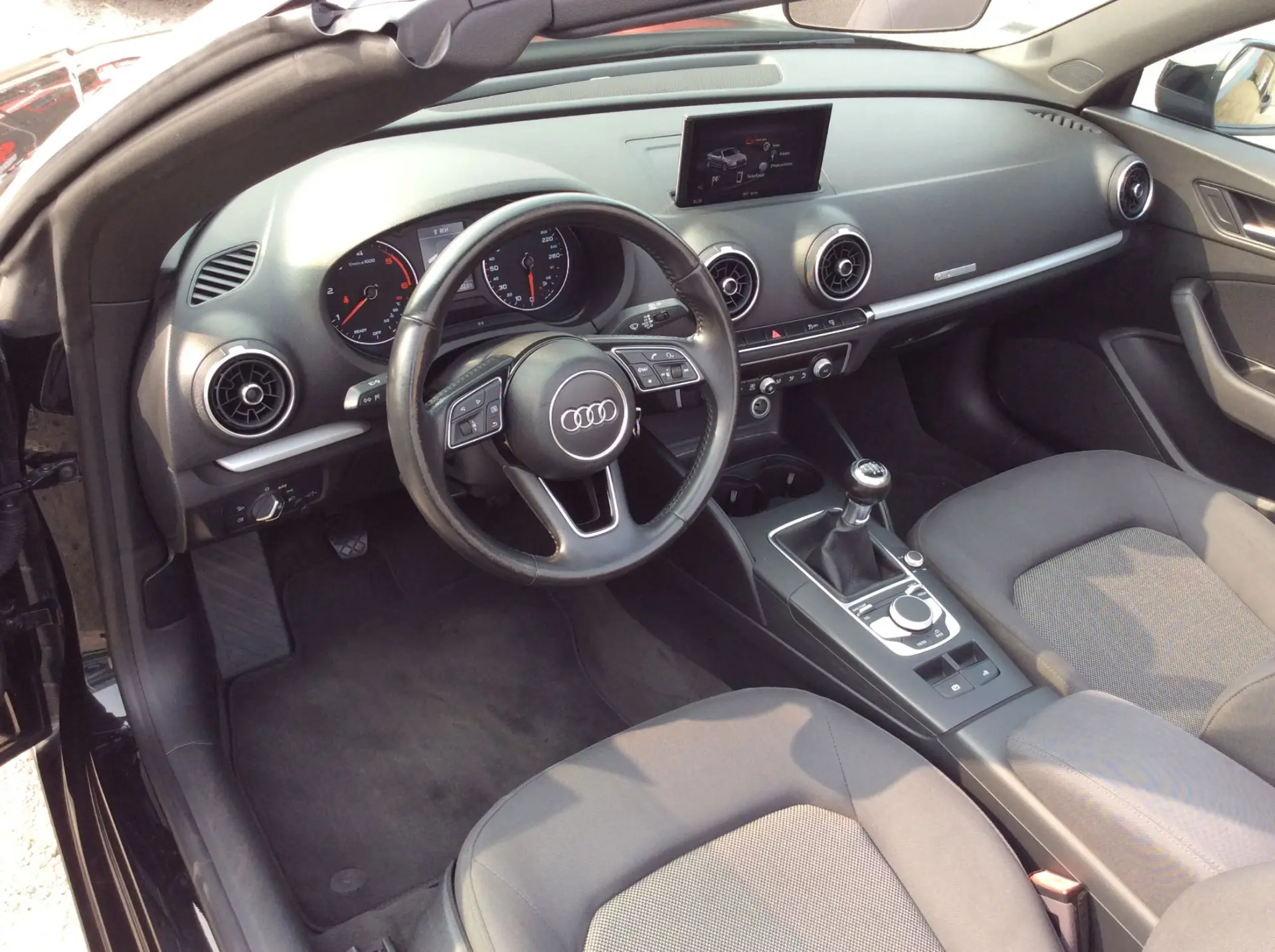 Audi A3 Cabrio 1.6 TDI Sport 15