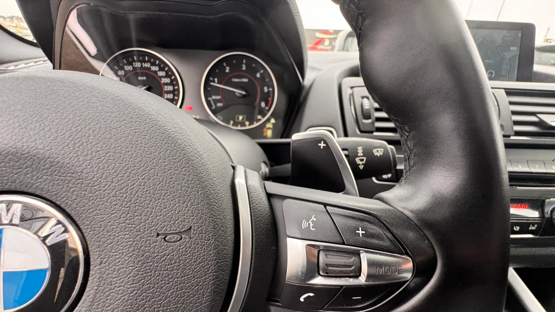 BMW 120 d Pack M Auto 32