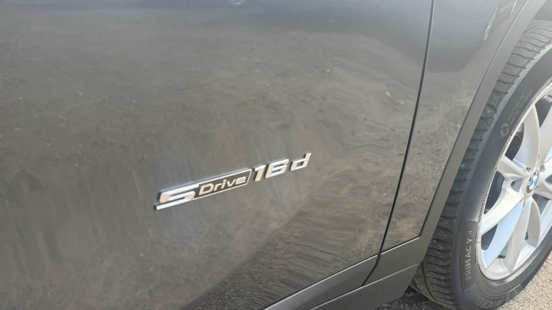 BMW X1 16 d sDrive Line Sport 6