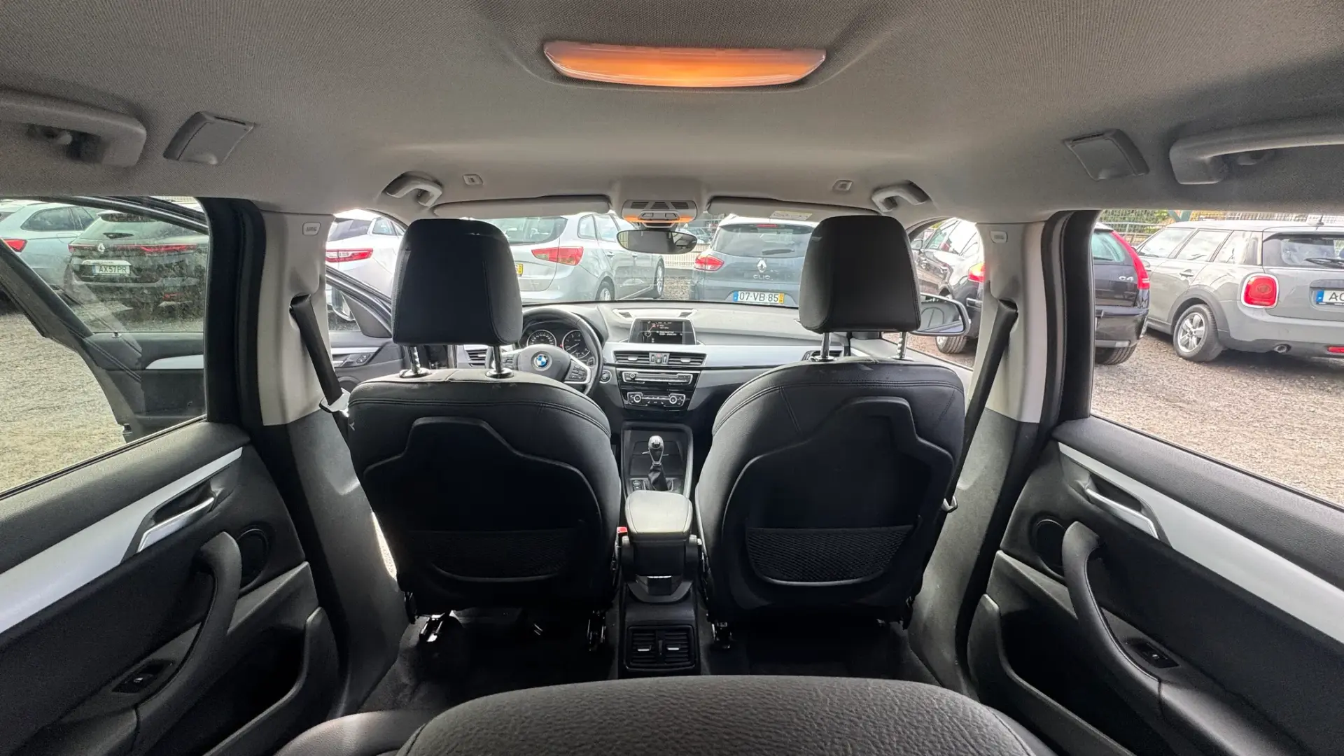 BMW X1 16 d sDrive Line Sport 27