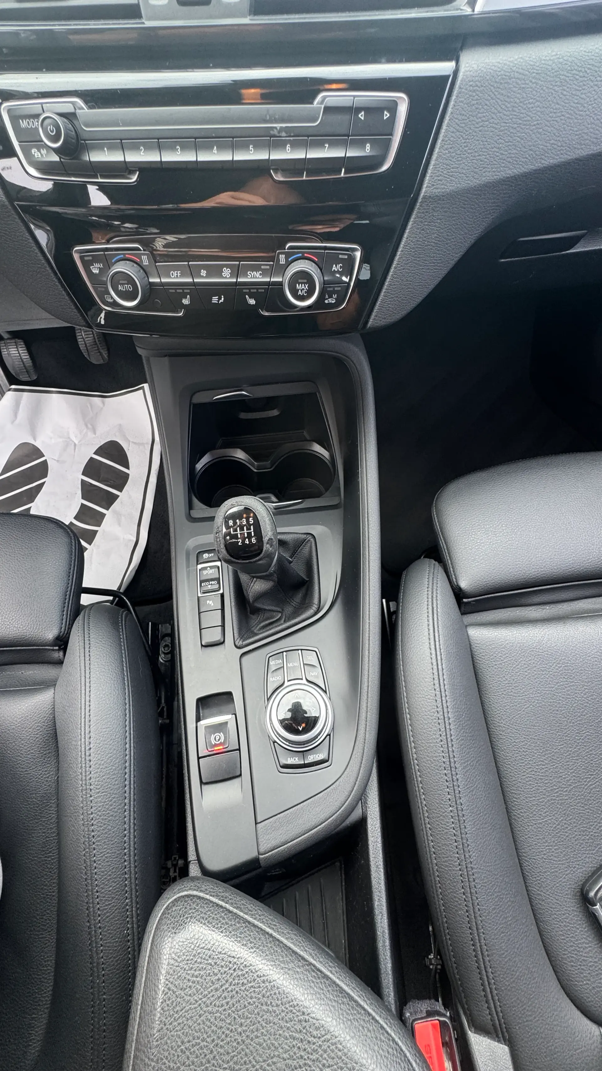 BMW X1 16 d sDrive Line Sport 30