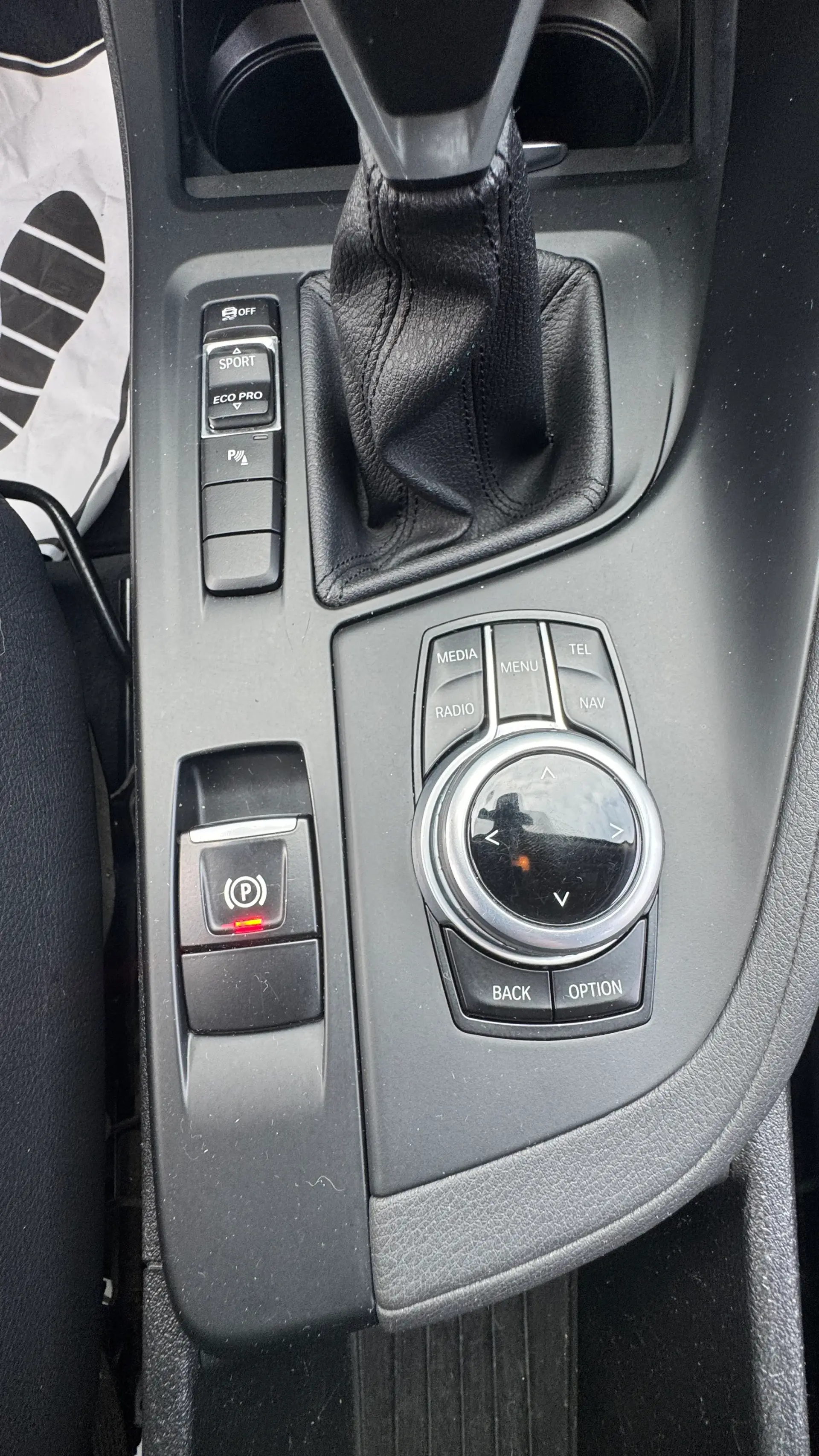BMW X1 16 d sDrive Line Sport 31