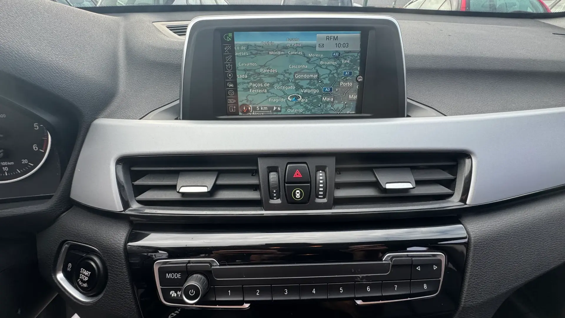 BMW X1 16 d sDrive Line Sport 32