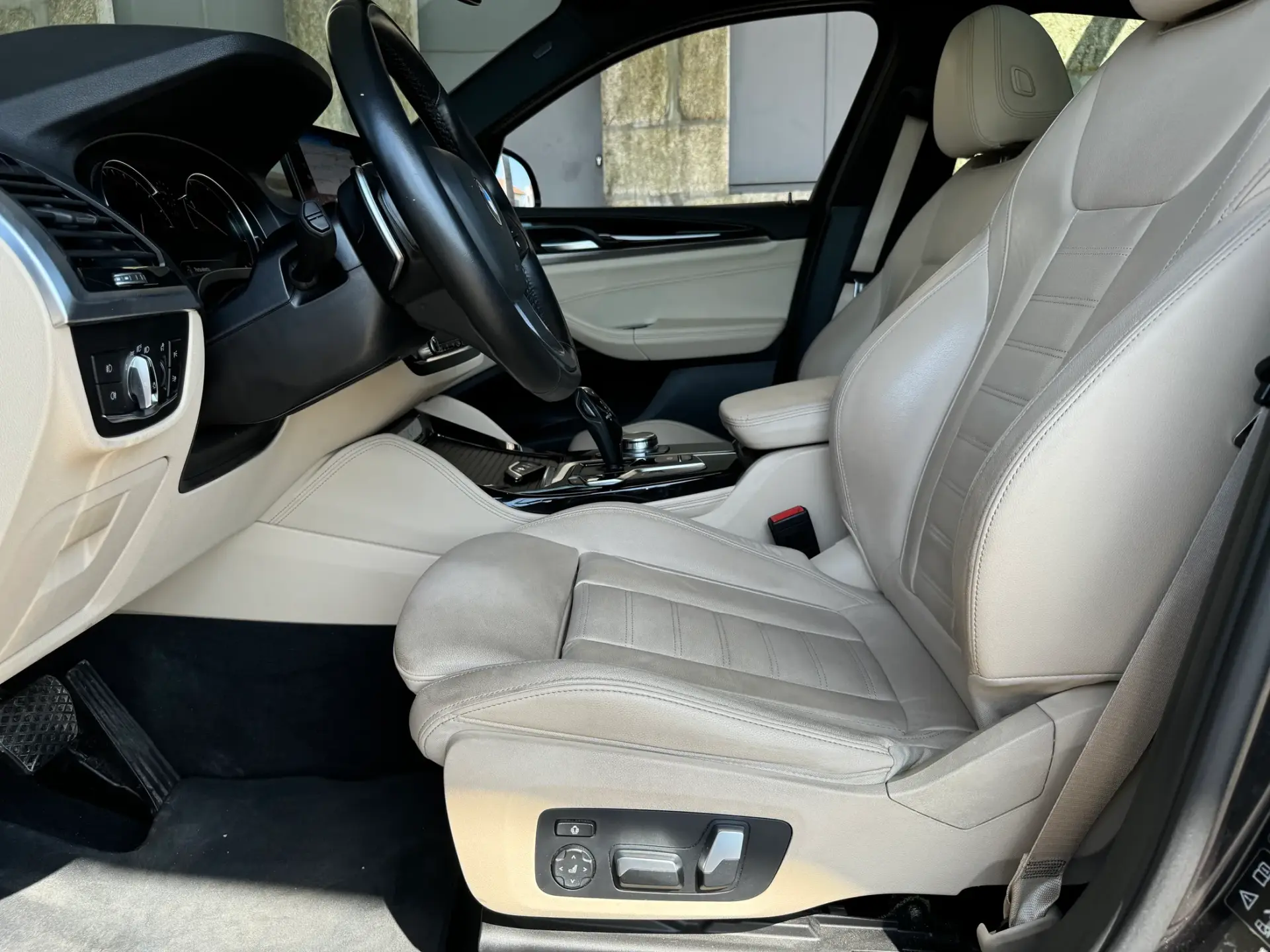 BMW X4 20 d xDrive xLine Auto 26