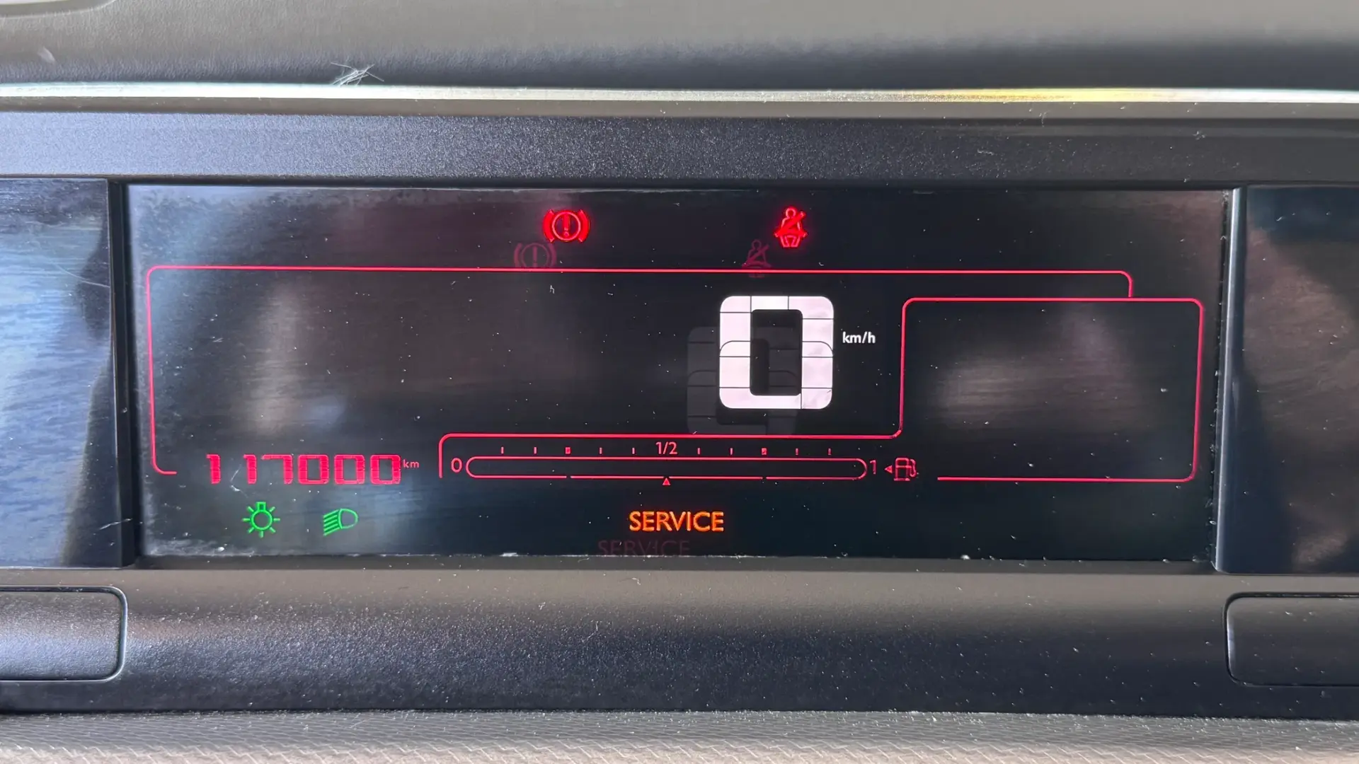Citroen C4 Cactus 1.2 PureTech Rip Curl 19