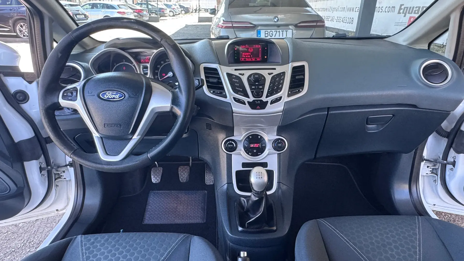Ford Fiesta 1.4 TDCI Titanium 12