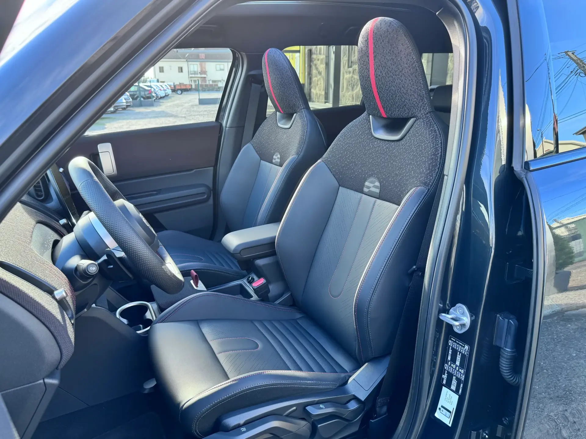 MINI Countryman John Cooper Works Auto 24