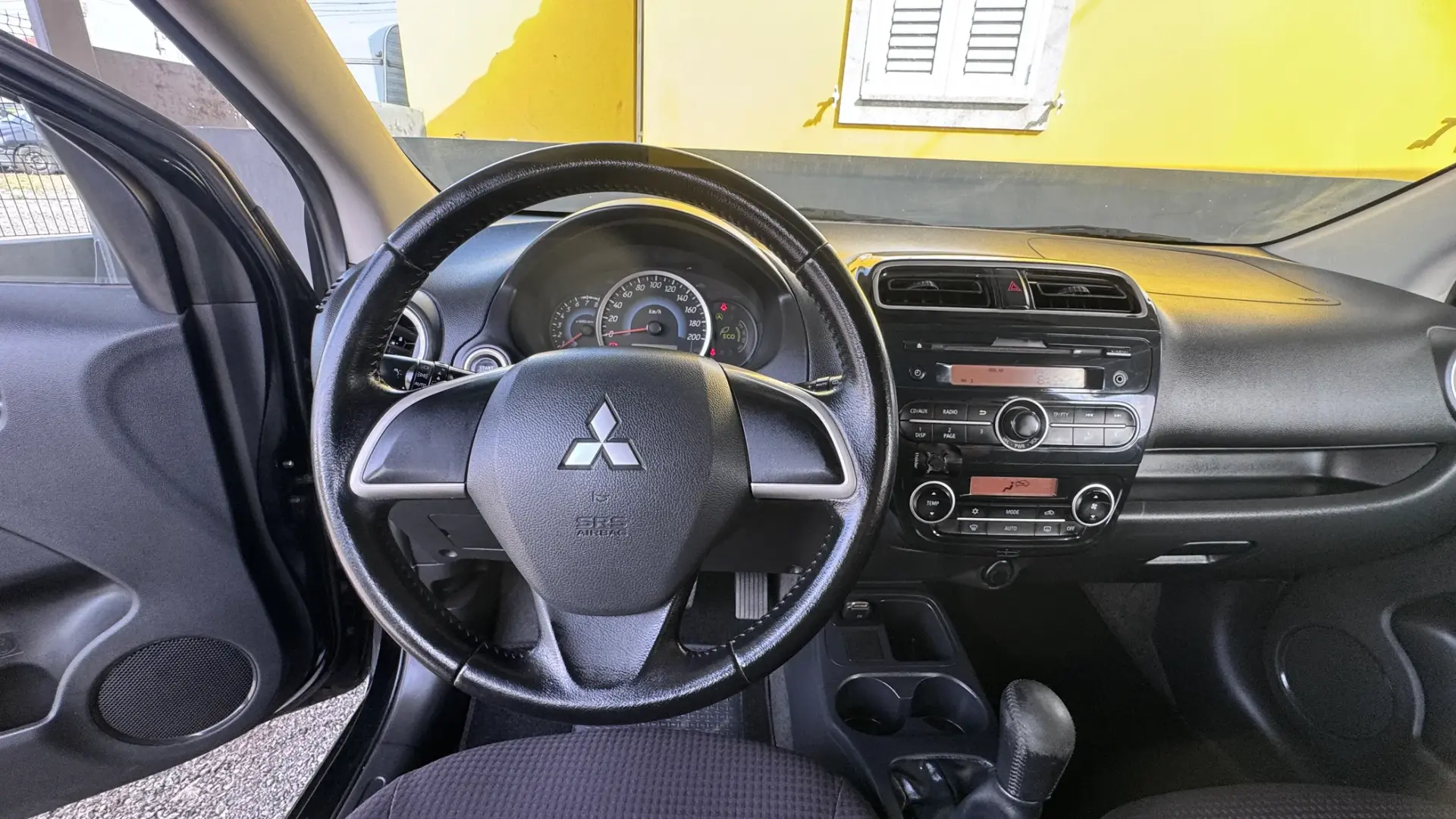 Mitsubishi Space Star 1.2 Intense Connect Edition 16
