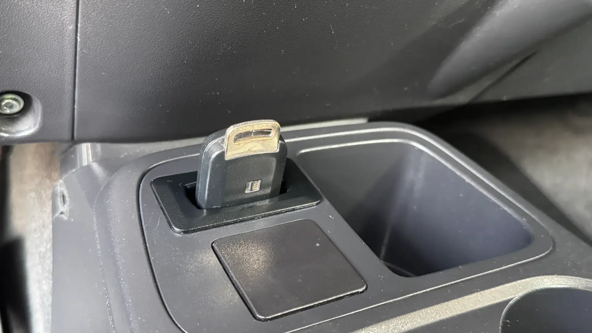 Mitsubishi Space Star 1.2 Intense Connect Edition 25