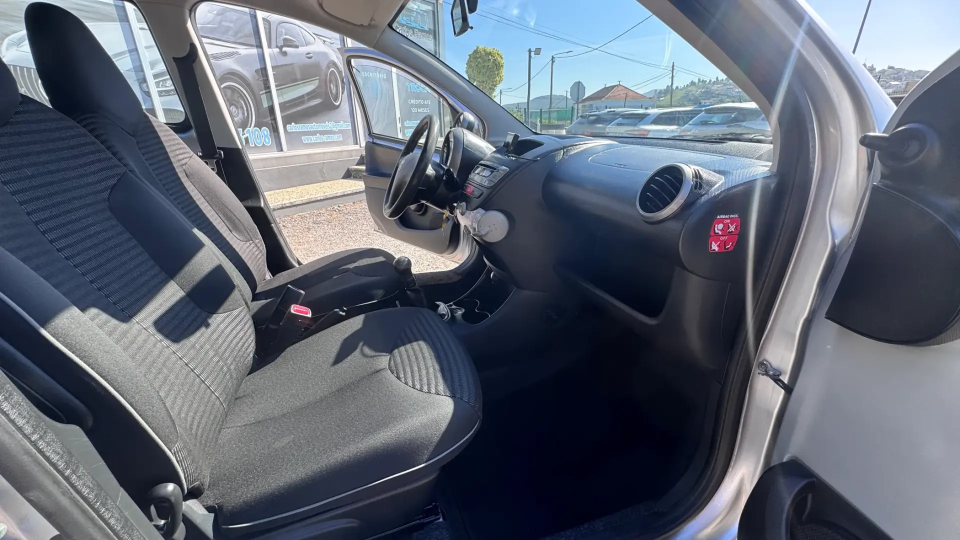 Peugeot 107 1.0 Active 19