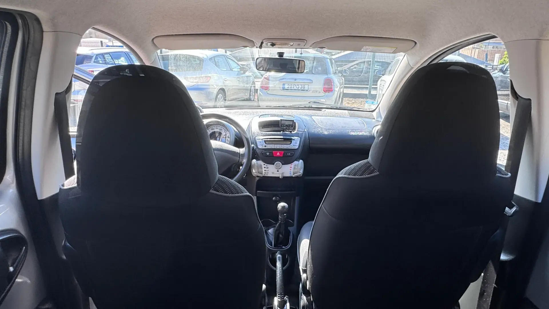 Peugeot 107 1.0 Active 23